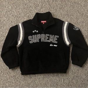 Supreme sweater